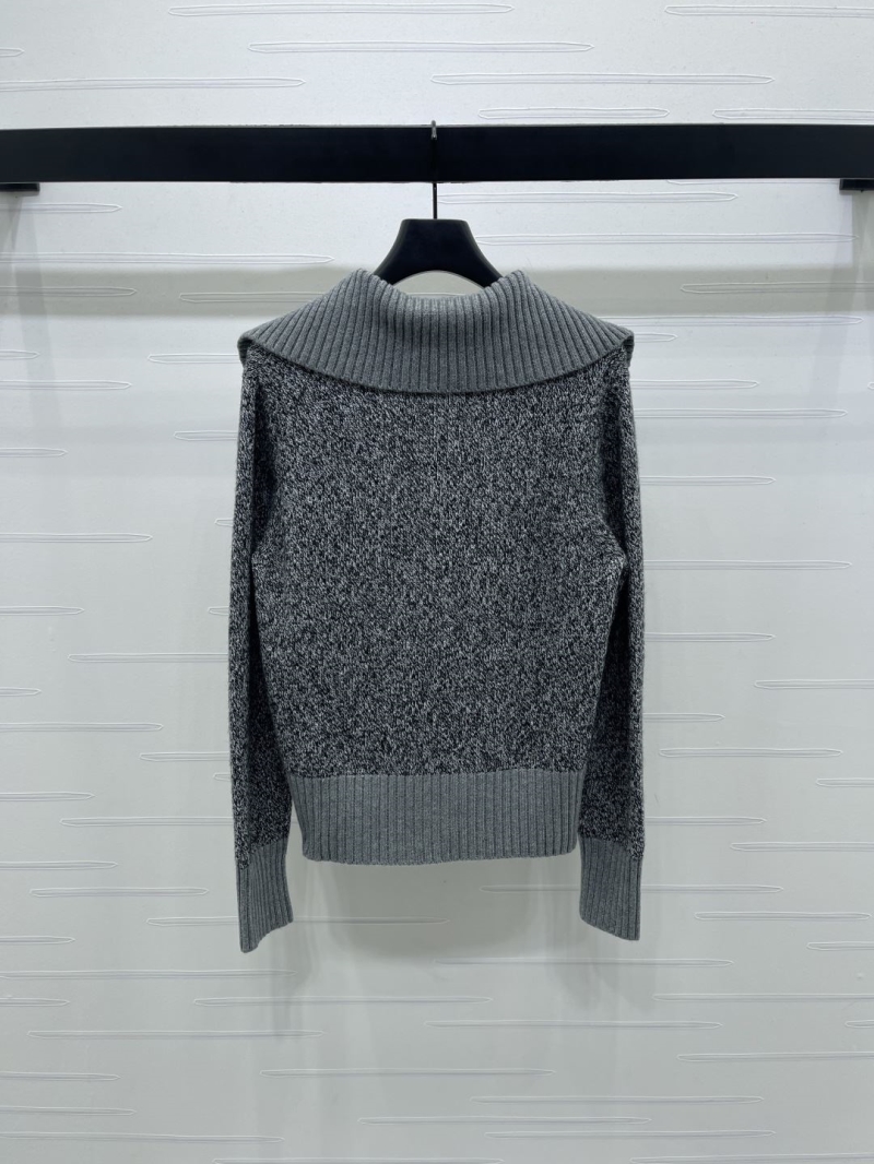 chr1st1an D10r outwear